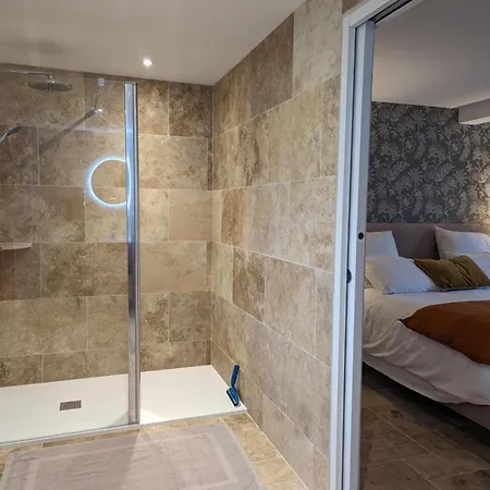 Maison Avec Piscine - 8 Pers. *